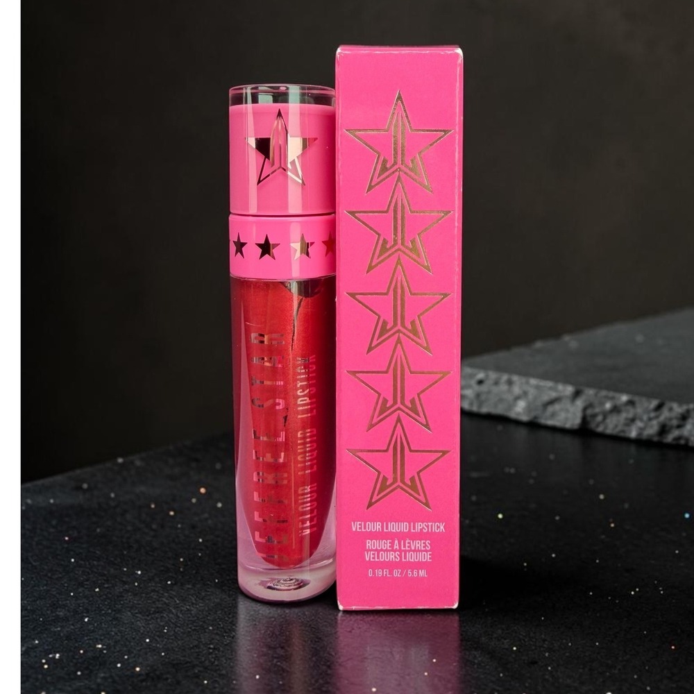 Jeffree Star Cosmetics - Velour Liquid Lipstick - Shade: Poinsettia - *NIB*